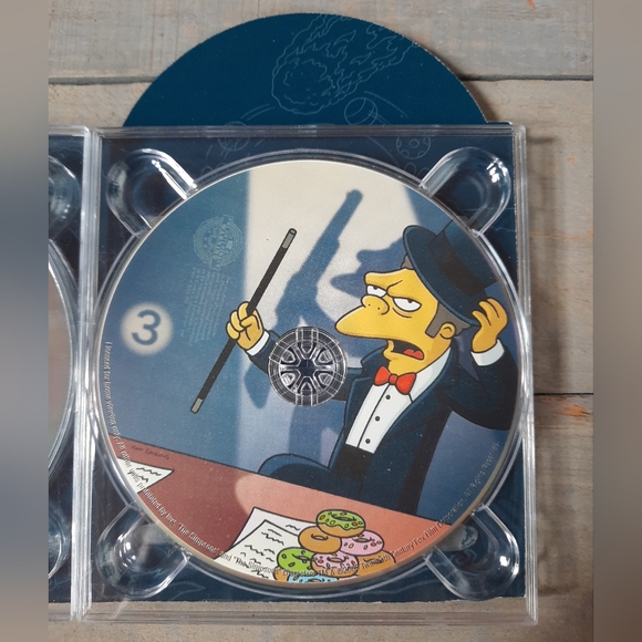 The Simpsons Season 6 DVD Collector's Edition Set - Picture 6 of 12